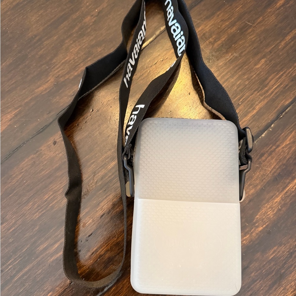 Havaianas Cell Phone bag Clear/white with Black Strap